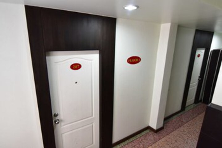 Ballroom/Hall 8 of 23