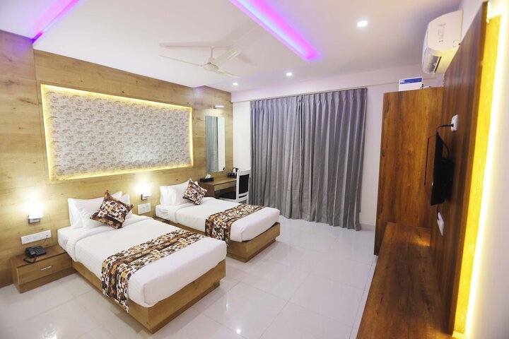 Room 26 of 34