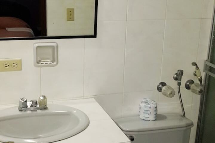 Room 15 of 23