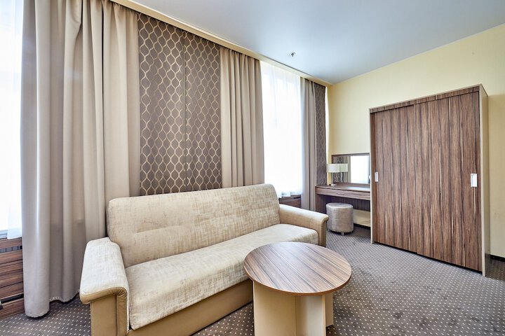 Room 14 of 75