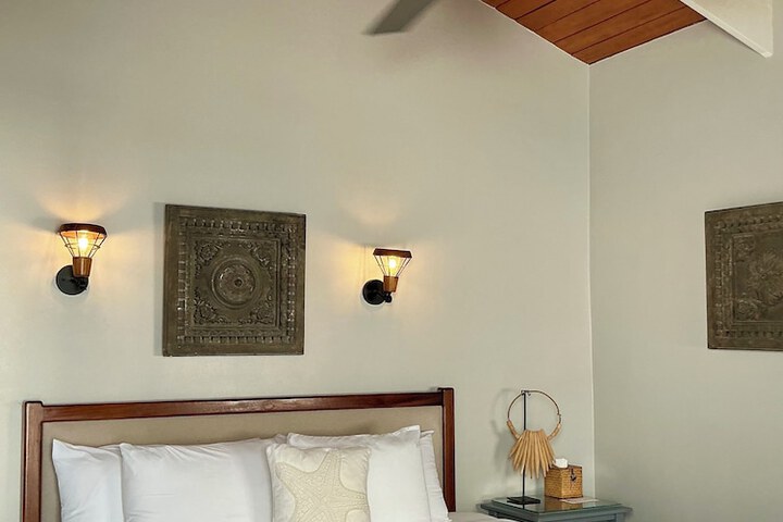 Room 20 of 84