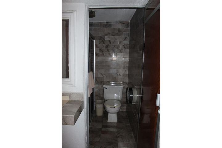 Room 20 of 46