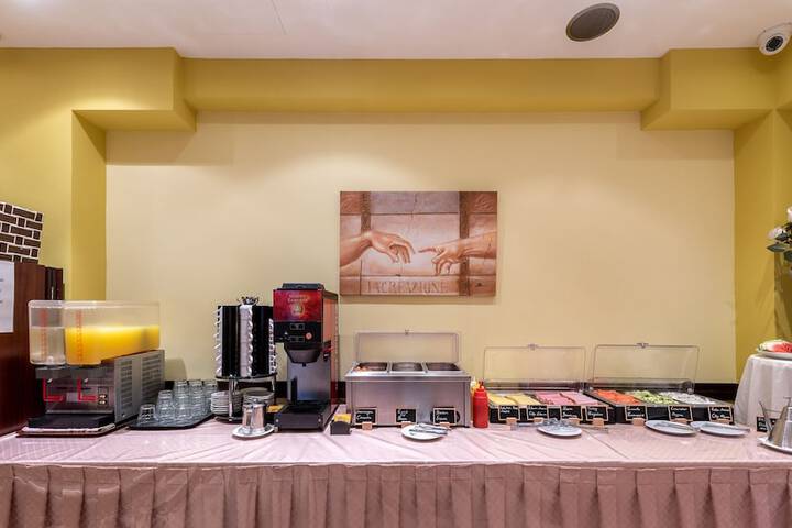 Breakfast buffet