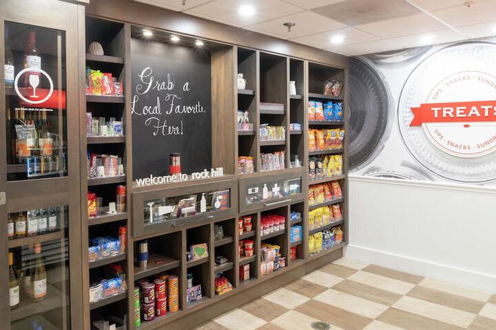 Snack bar