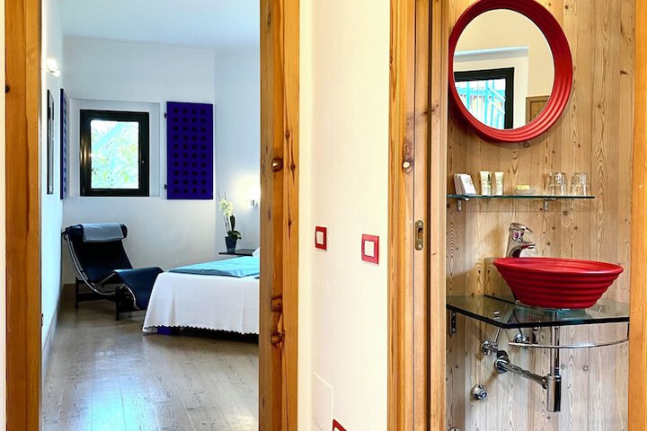 Room 15 of 75