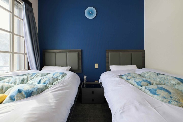 Room 57 of 93
