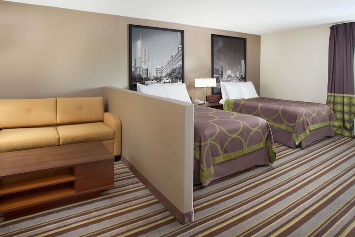 Double Accessible King Size Bed (4 of 4)
