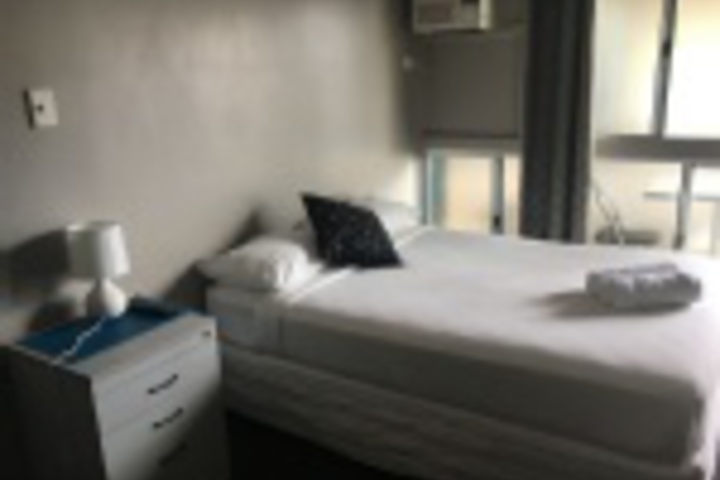 Room 65 of 108