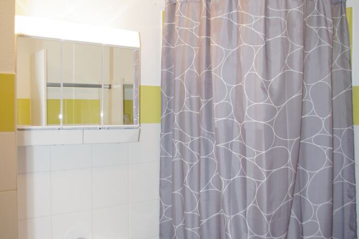 Room 22 of 29