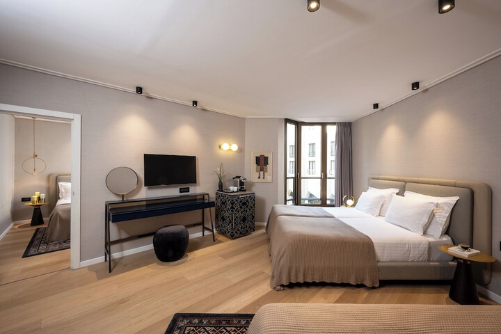 Room 42 of 134