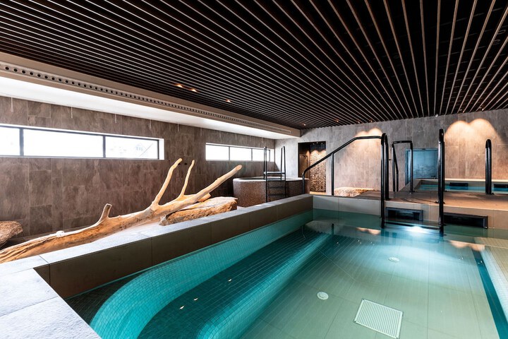 Spa 29 of 47