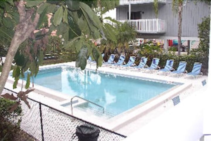 Pool 16 of 23