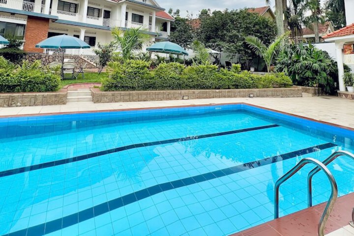 Pool 37 of 63
