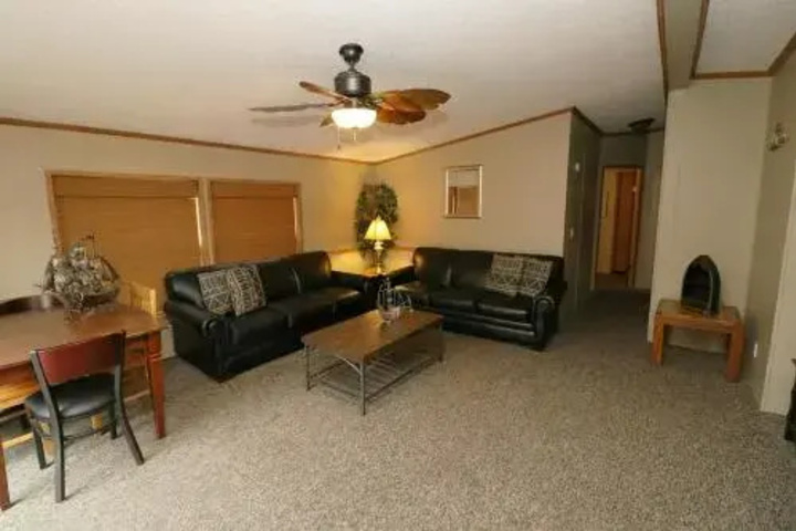 Room 3 of 8