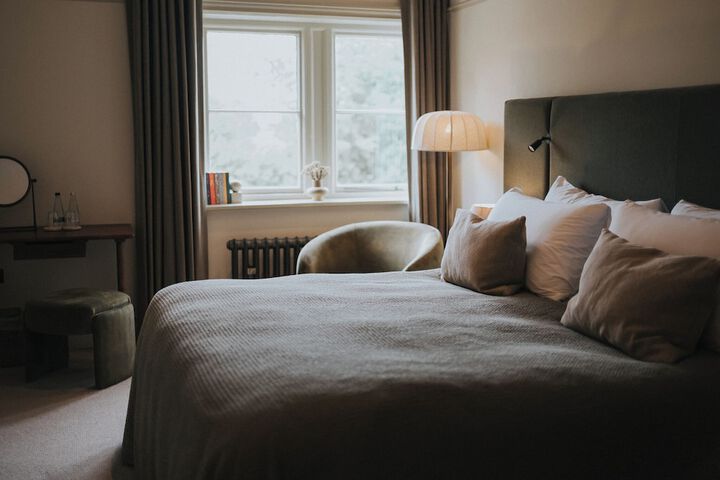 Room 13 of 26