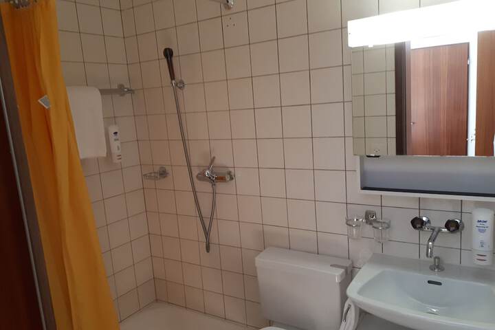 Room 20 of 52