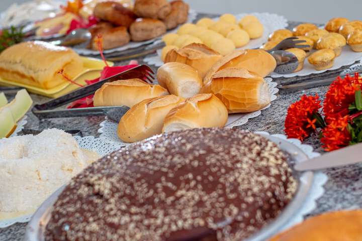 Breakfast/Coffee Service 18 of 27