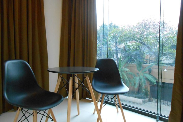 Room 28 of 34