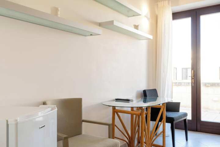 Room 15 of 45