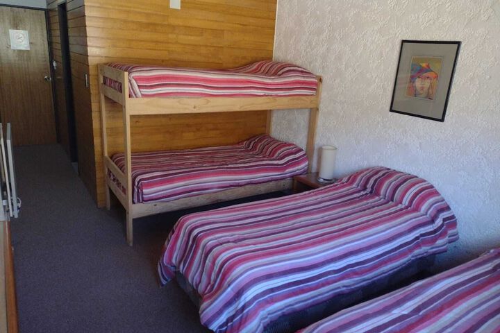 Room 15 of 15