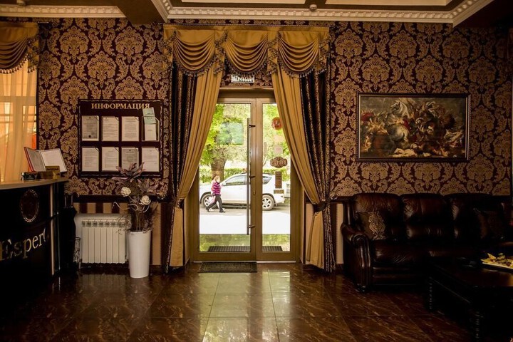 Hotel Interior 31 of 38