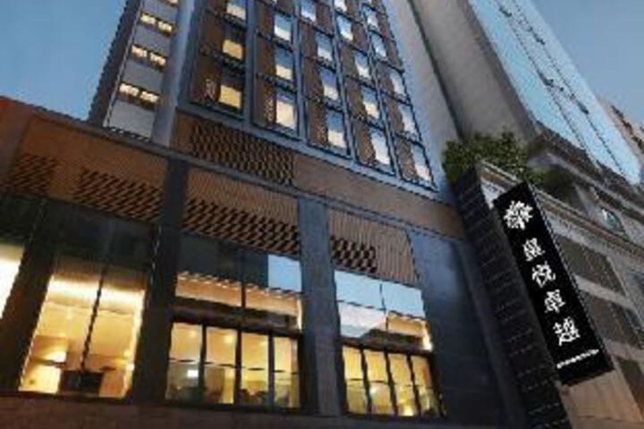 Empire Prestige Tsim Sha Tsui