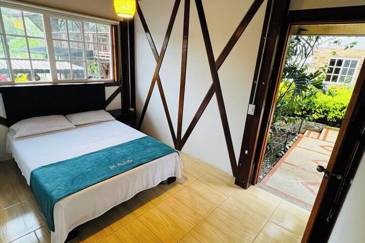 Room 3 of 31