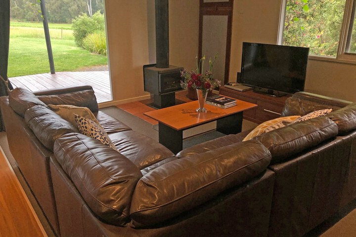 Room 28 of 69
