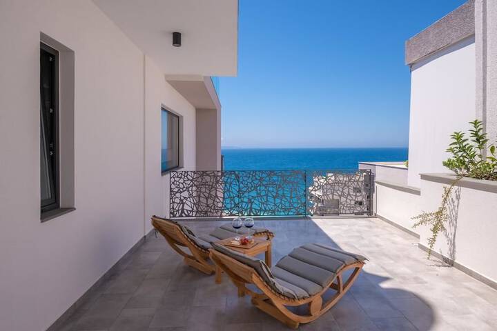 Terrace/Patio 159 of 163