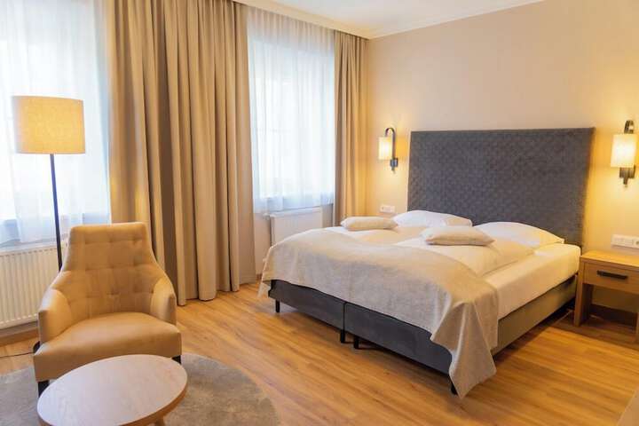 Room 21 of 116