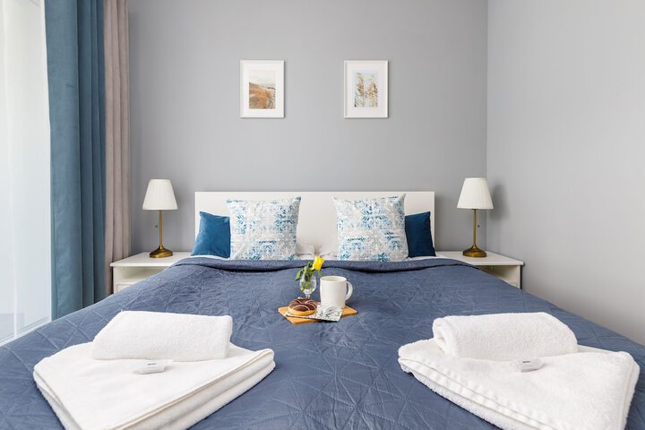Room 34 of 53