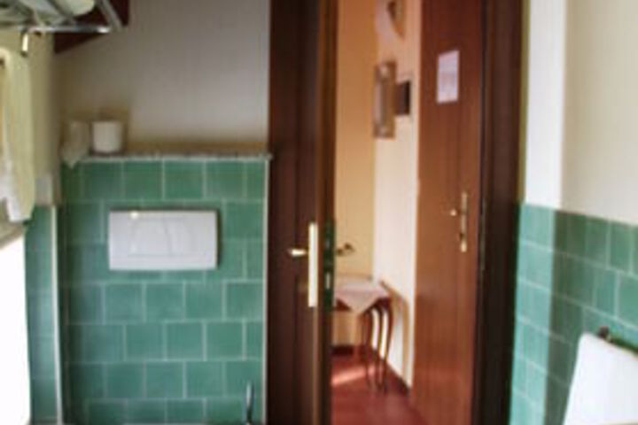 Room 3 of 30