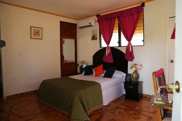 Room 16 of 40