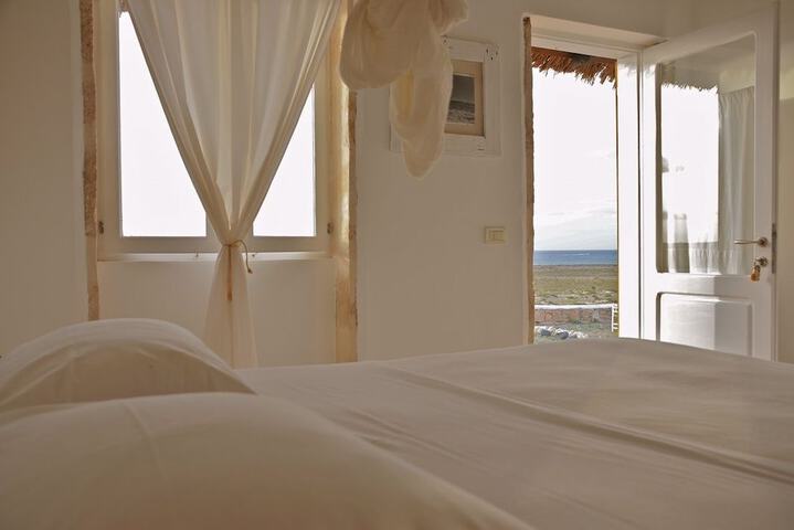 Room 4 of 67