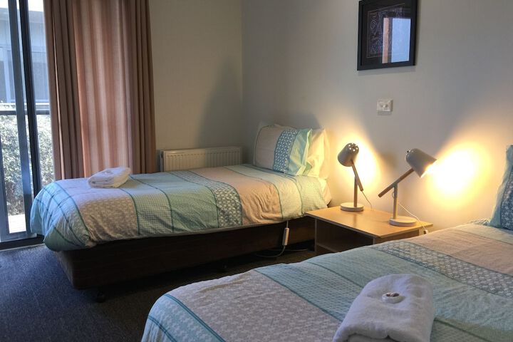Room 25 of 62
