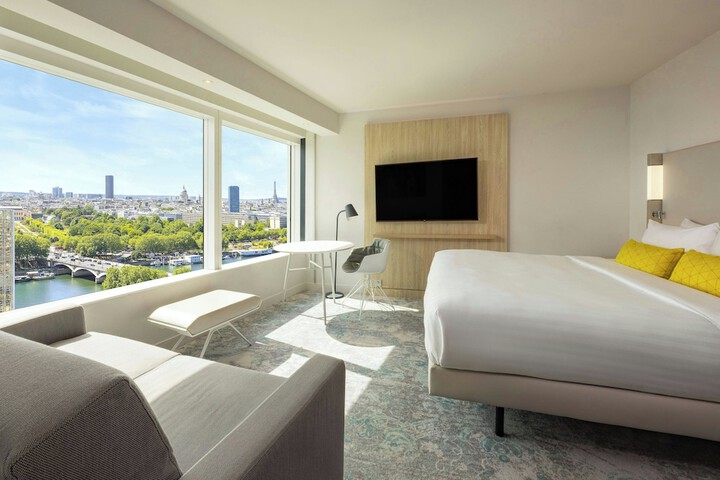 Room 22 of 89