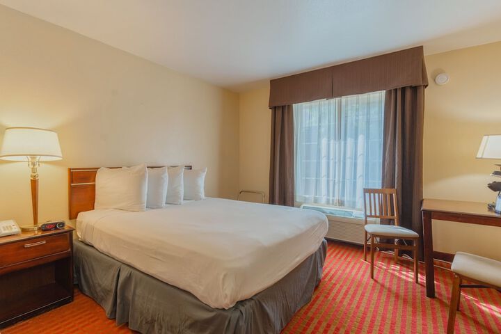 Room 26 of 71