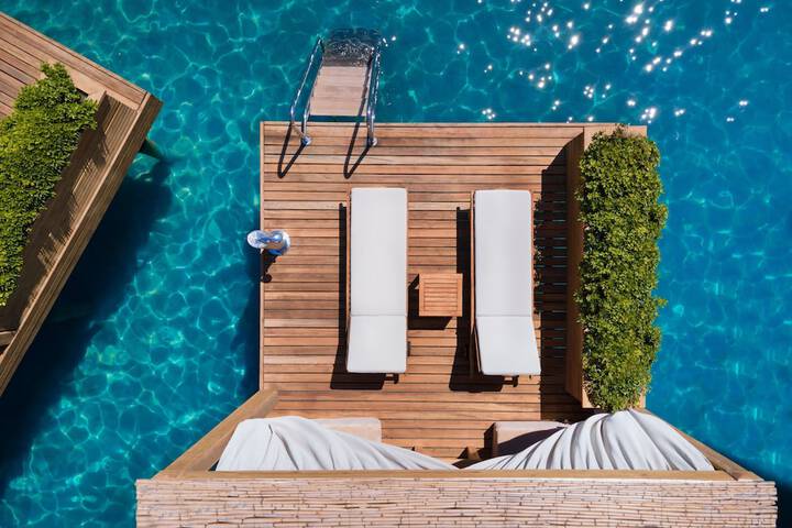 Pool 223 of 429