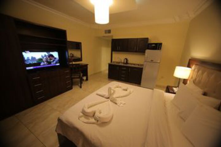 Lancaster Hotel Apartments AlDahia