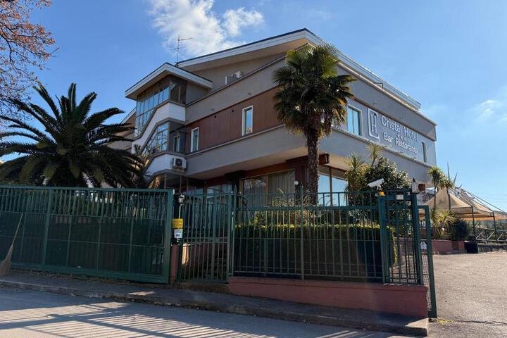 Cristal Hotel