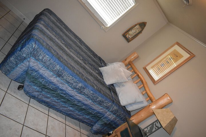 Room 14 of 94
