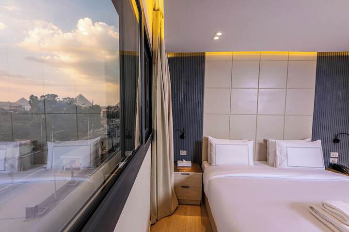 Room 9 of 45