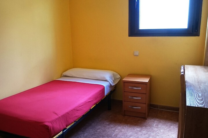Room 6 of 26