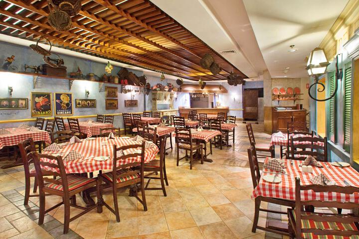 Dining 60 of 136