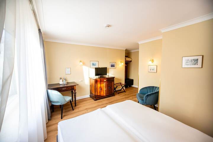Room 41 of 72