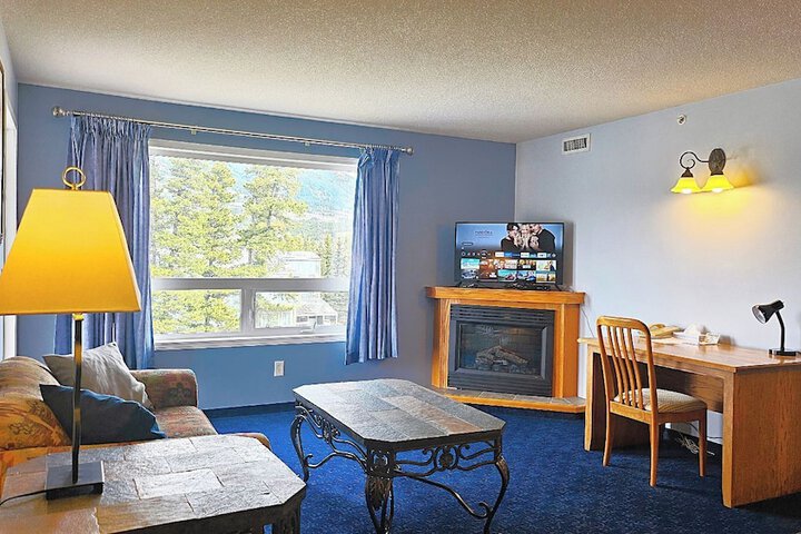 Room 5 of 41