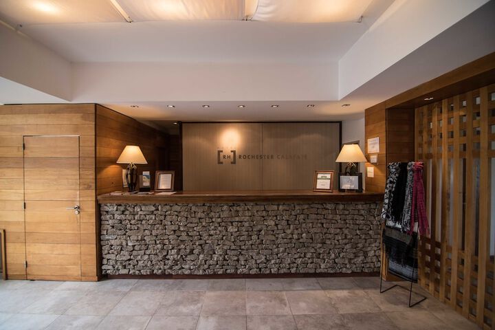 Hotel 5 of 70