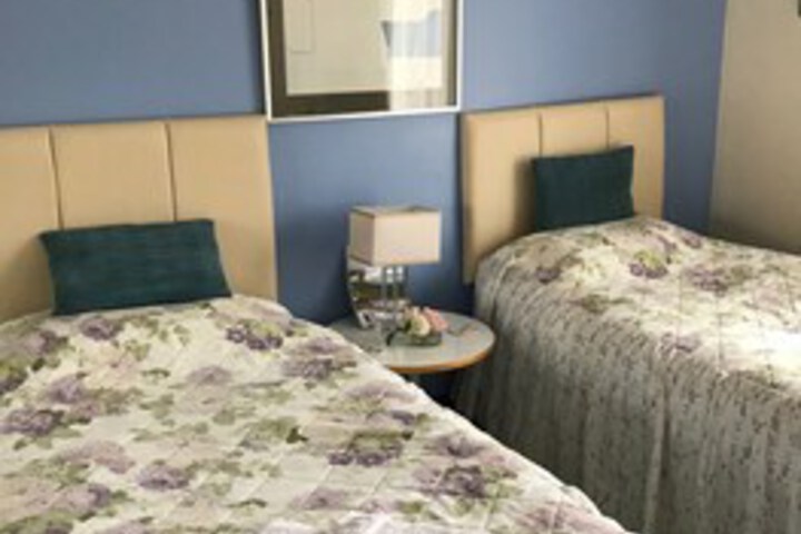 Room 11 of 22