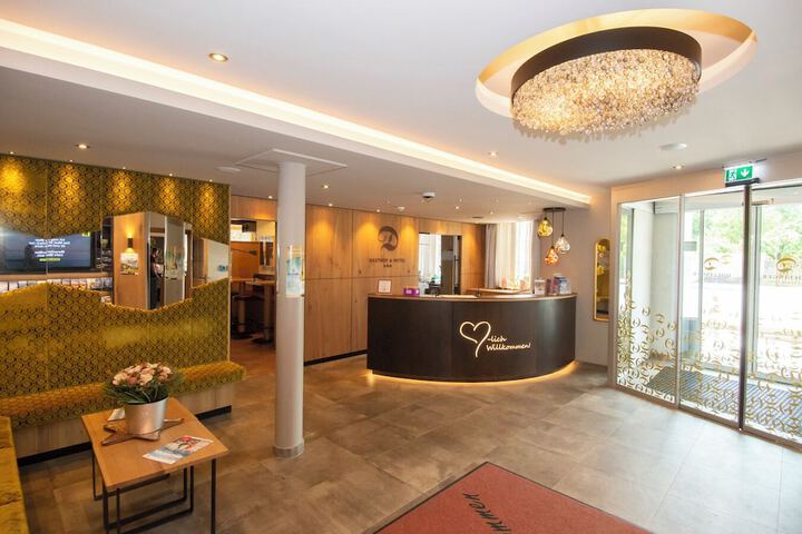 Hotel Lobby