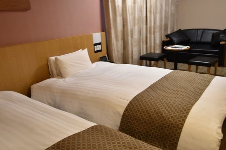 Room 11 of 78